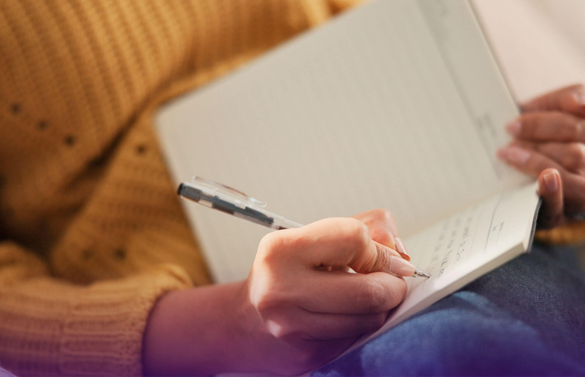 Women writting goals - blog image